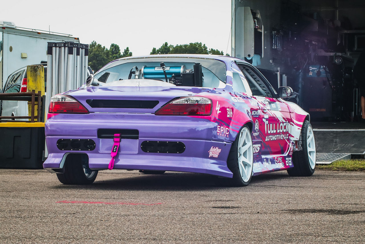 1995 Nissan 200SX - Motegi BATTLE - White | Motegi Wheels